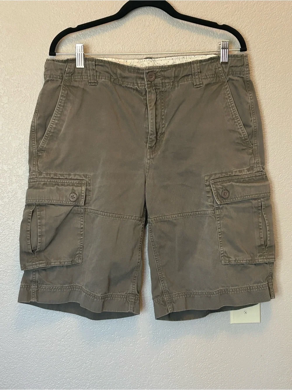 The North Face Cargo Shorts Mens 34x11 Green Cotton Outdoors Hiking Camp Utility